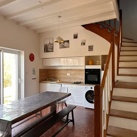 Maraichine En Bord De Conche Avec Barque Sans Linge De Maison Дом отдыха Арсес