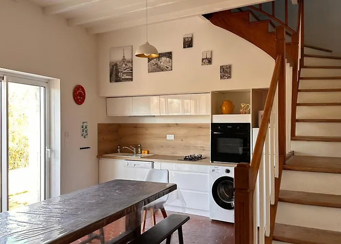 Maraichine En Bord De Conche Avec Barque Sans Linge De Maison Holiday home Arcais